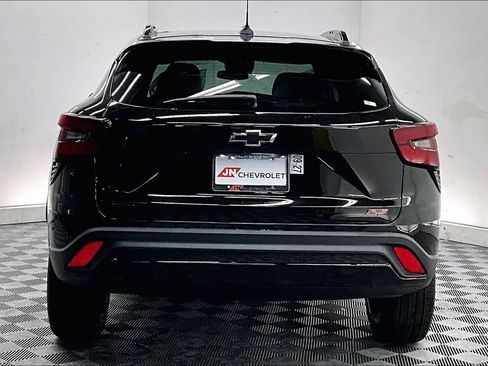 New 2026 Chevrolet Trax RS FWD image 3