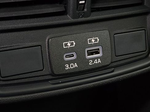New 2026 Subaru Forester Premium AWD/4WD image 11