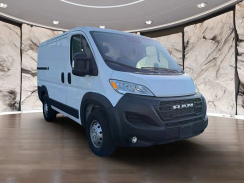 Used 2023 RAM ProMaster 1500 FWD image 3
