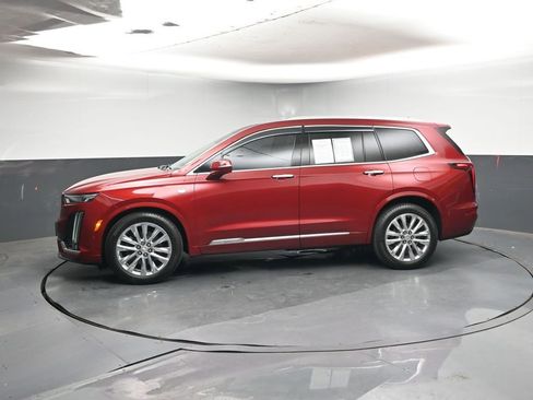 Used 2020 Cadillac XT6 Premium Luxury image 2