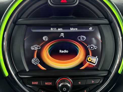 Used 2017 MINI Cooper 4-Door Hardtop image 24