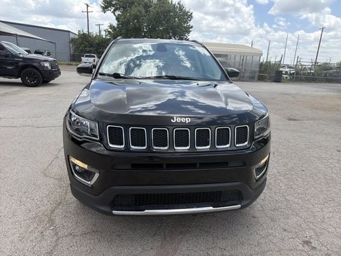 Used 2018 Jeep Compass Limited AWD/4WD image 8