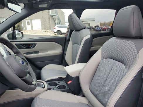 New 2025 Subaru Forester Premium image 18