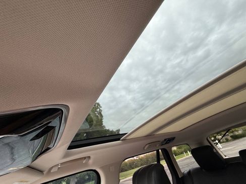 Used 2019 Land Rover Range Rover HSE AWD/4WD image 15