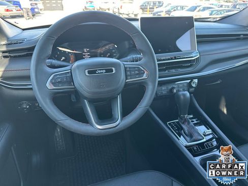 Used 2023 Jeep Compass Trailhawk image 22
