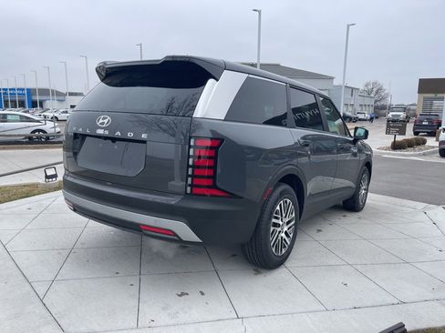 New 2026 Hyundai Palisade SE image 5