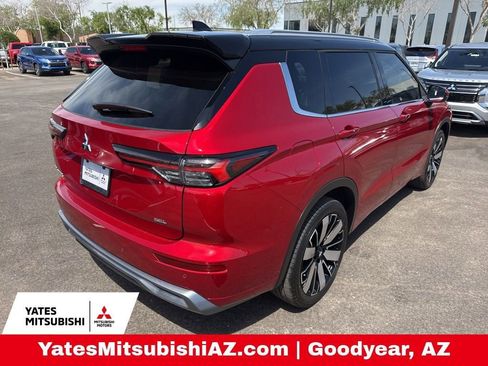 New 2026 Mitsubishi Outlander SEL FWD image 3