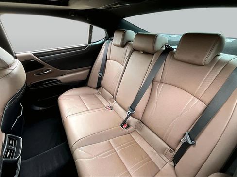 Used 2023 Lexus ES 350 Ultra Luxury w/ Accessory Package (Z2) FWD image 29