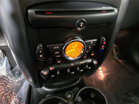 Used 2013 MINI Cooper Countryman S image 28