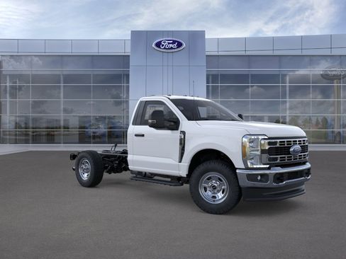 New 2026 Ford F350 XL AWD/4WD image 7