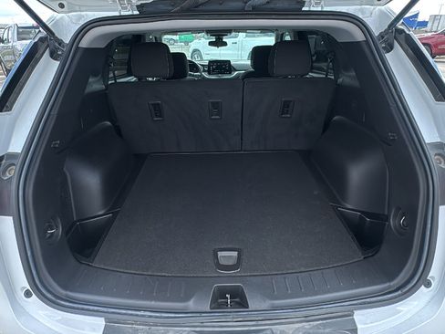 Used 2023 Chevrolet Blazer LT w/ Driver Confidence Package image 24