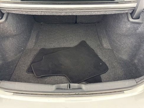 Used 2023 Dodge Charger SXT RWD image 25
