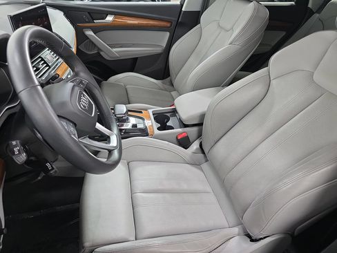 Used 2023 Audi Q5 2.0T Premium Plus w/ Premium Plus Package AWD/4WD image 5
