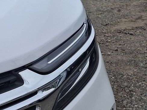 Used 2022 Chevrolet Equinox LT AWD/4WD image 36
