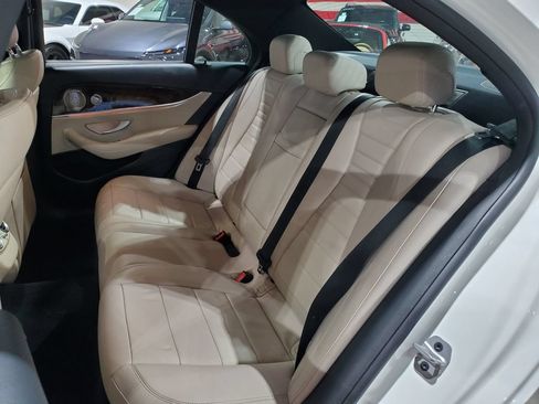 Used 2020 Mercedes-Benz E 350 Sedan image 25