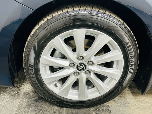 Certified 2020 Toyota Camry LE w/ Carpet Mat Package image 29