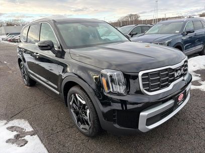 New 2025 Kia Telluride S