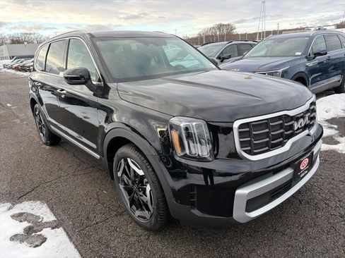 New 2025 Kia Telluride S image 1