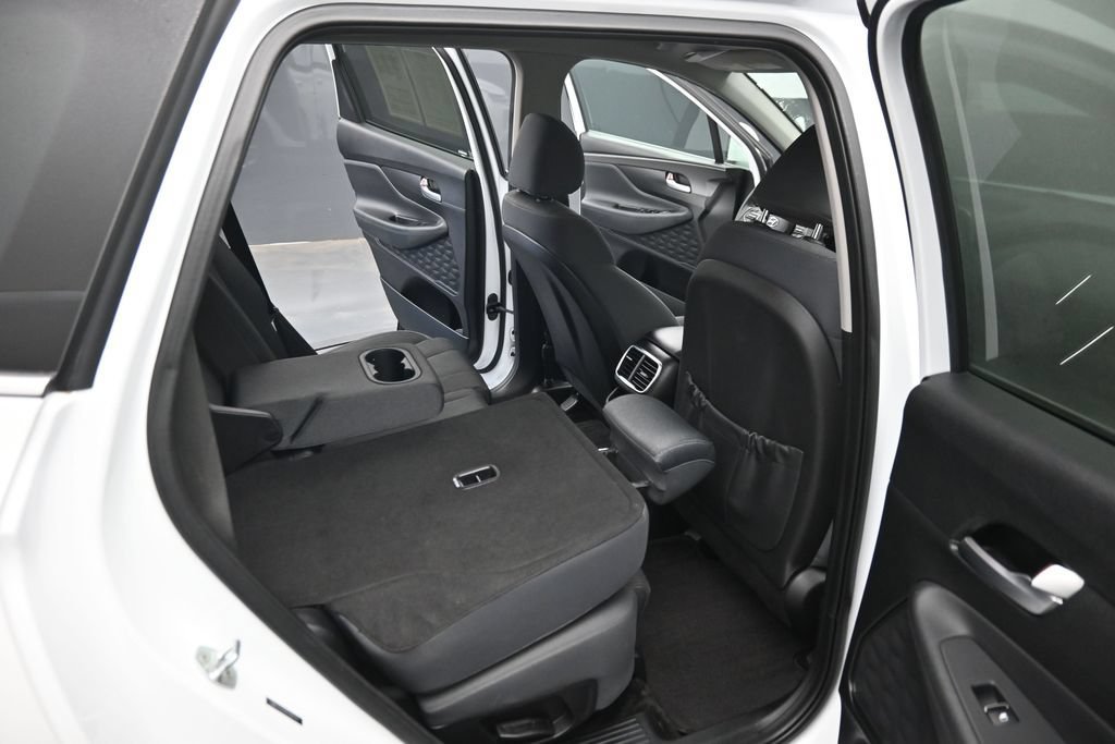 Used 2019 Hyundai Santa Fe SEL AWD/4WD image 28
