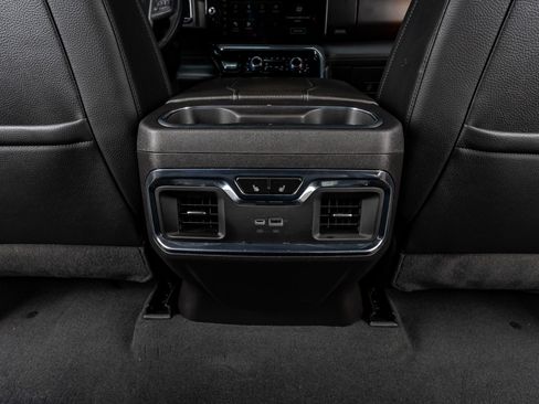 Used 2024 GMC Sierra 1500 Denali w/ Denali Reserve Package image 32