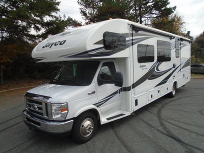 Used 2017 Ford E-450 and Econoline 450 Super Duty w/ Motorhome Prep Package