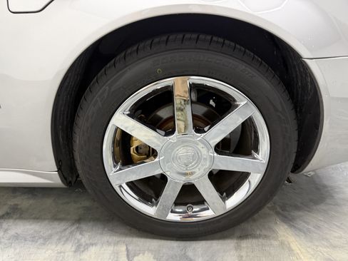Used 2008 Cadillac XLR RWD image 28