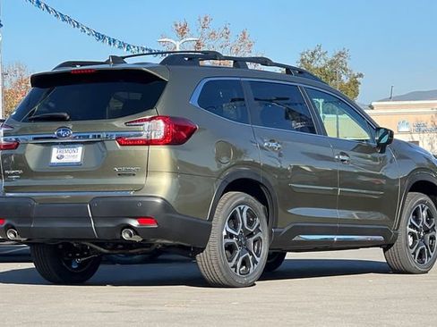 Used 2026 Subaru Ascent Touring AWD/4WD image 4