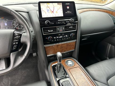 Certified 2023 Nissan Armada SL w/ Captain's Chairs Package image 32