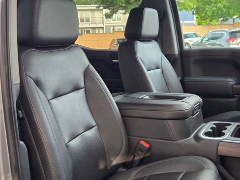 Used 2021 GMC Sierra 1500 SLT RWD image 31