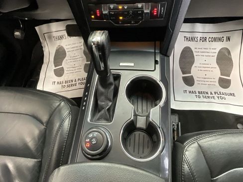 Used 2017 Ford Explorer XLT w/ Equipment Group 202A image 42