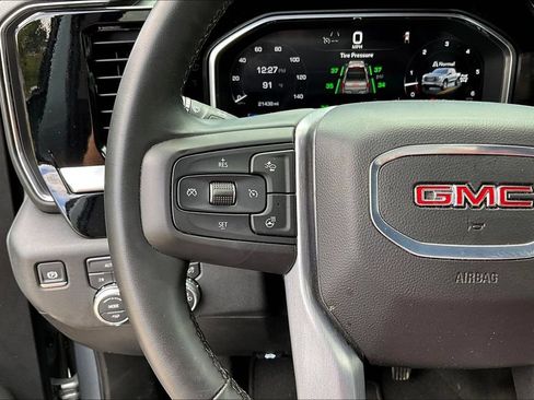 Used 2026 GMC Sierra 1500 SLT AWD/4WD image 14