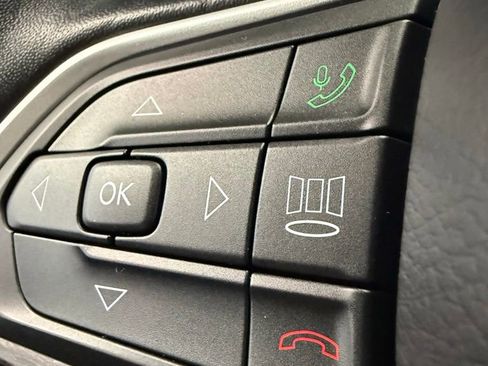 Used 2021 Jeep Grand Cherokee L Limited w/ Luxury Tech Group II image 43