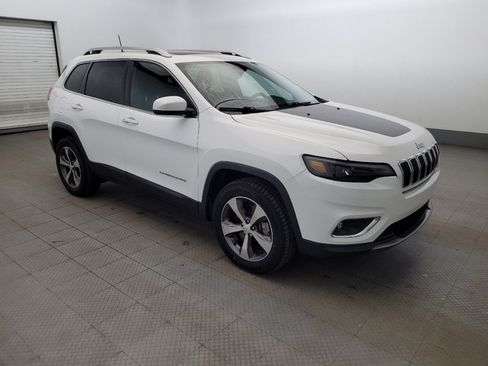 Used 2019 Jeep Cherokee Limited image 13