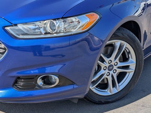 Used 2015 Ford Fusion Energi Titanium FWD image 10