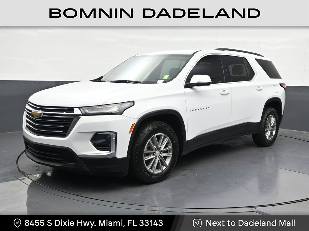 Used 2023 Chevrolet Traverse LT FWD image 1