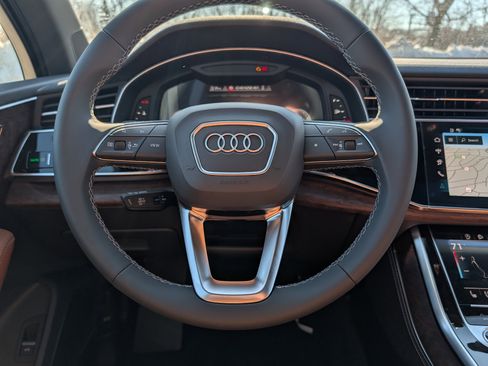 New 2026 Audi Q7 3.0T Prestige image 9