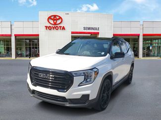 Used 2023 GMC Terrain SLE w/ Driver Convenience Package FWD video 1