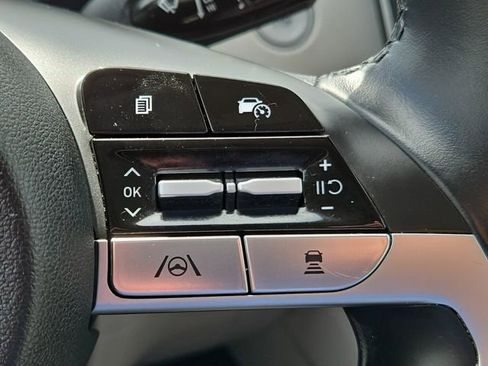 Used 2022 Hyundai Tucson SEL FWD image 23