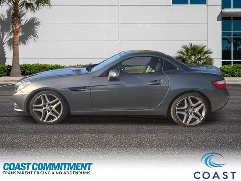 Used 2016 Mercedes-Benz SLK 300 image 5