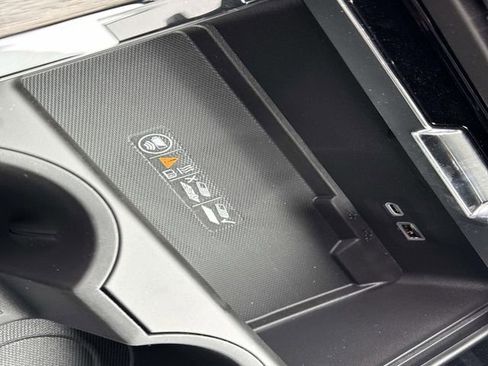 New 2026 GMC Yukon Denali Ultimate image 32