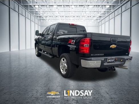 Used 2014 Chevrolet Silverado 2500 LTZ w/ LTZ Plus Package image 22