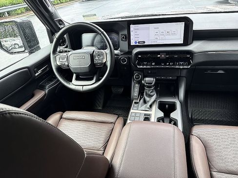 Certified 2025 Toyota Land Cruiser w/ Premium Package AWD/4WD image 18