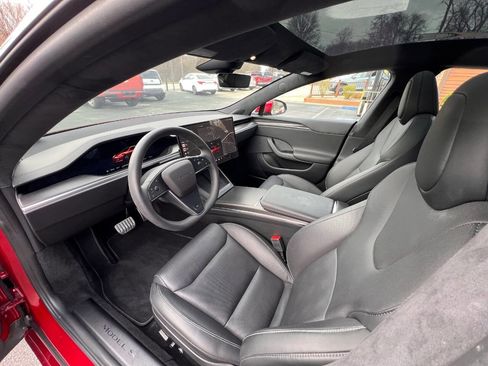 Used 2023 Tesla Model S Plaid image 12