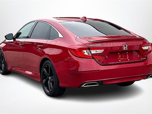 Used 2018 Honda Accord Sport image 4