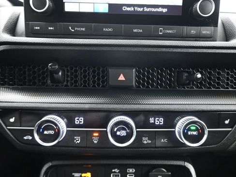 Used 2023 Honda CR-V EX image 21