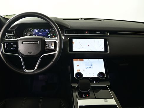 Used 2023 Land Rover Range Rover Velar S image 4