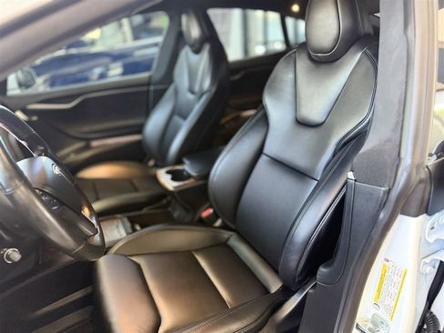 Used 2020 Tesla Model S AWD image 13