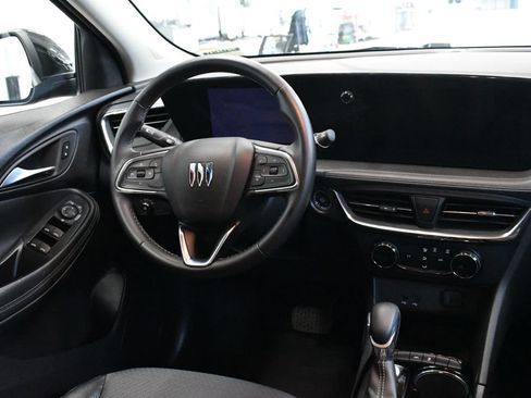 Used 2025 Buick Encore GX Preferred FWD image 28