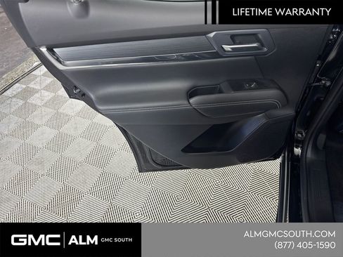 New 2026 GMC Terrain Elevation w/ Elevation Premium Package AWD/4WD image 23