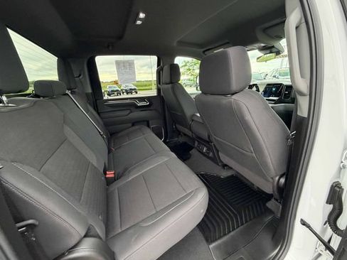 Used 2025 Chevrolet Silverado 2500 LT w/ Convenience Package AWD/4WD image 23